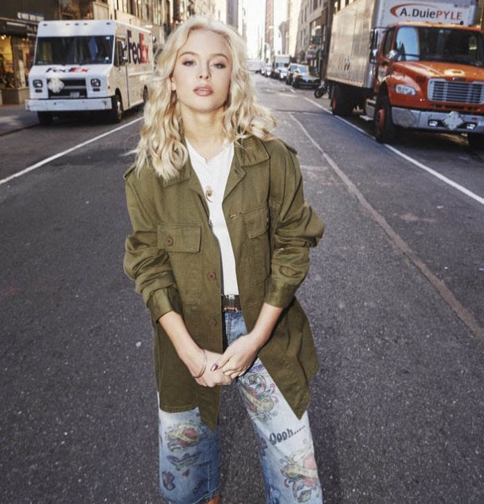 rsz_zara_larsson_oct_17_I_love_newcastle_magazine_