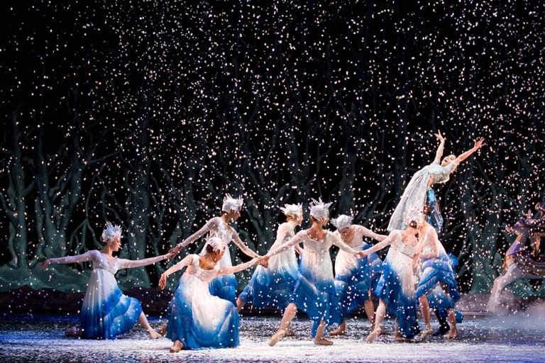Northern-Ballets-The-Nutcracker-photo-by-Bill-Cooper