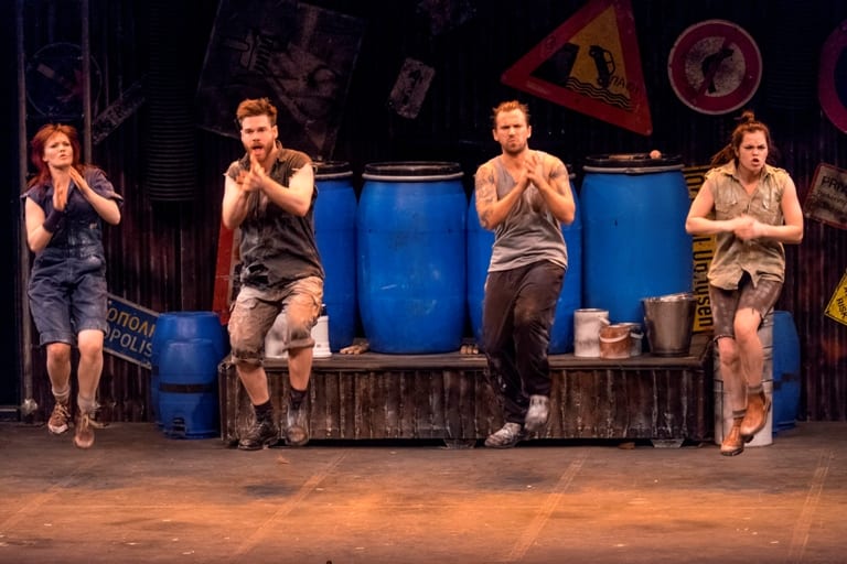 STOMP-at-Newcastle-Theatre-Royal-2