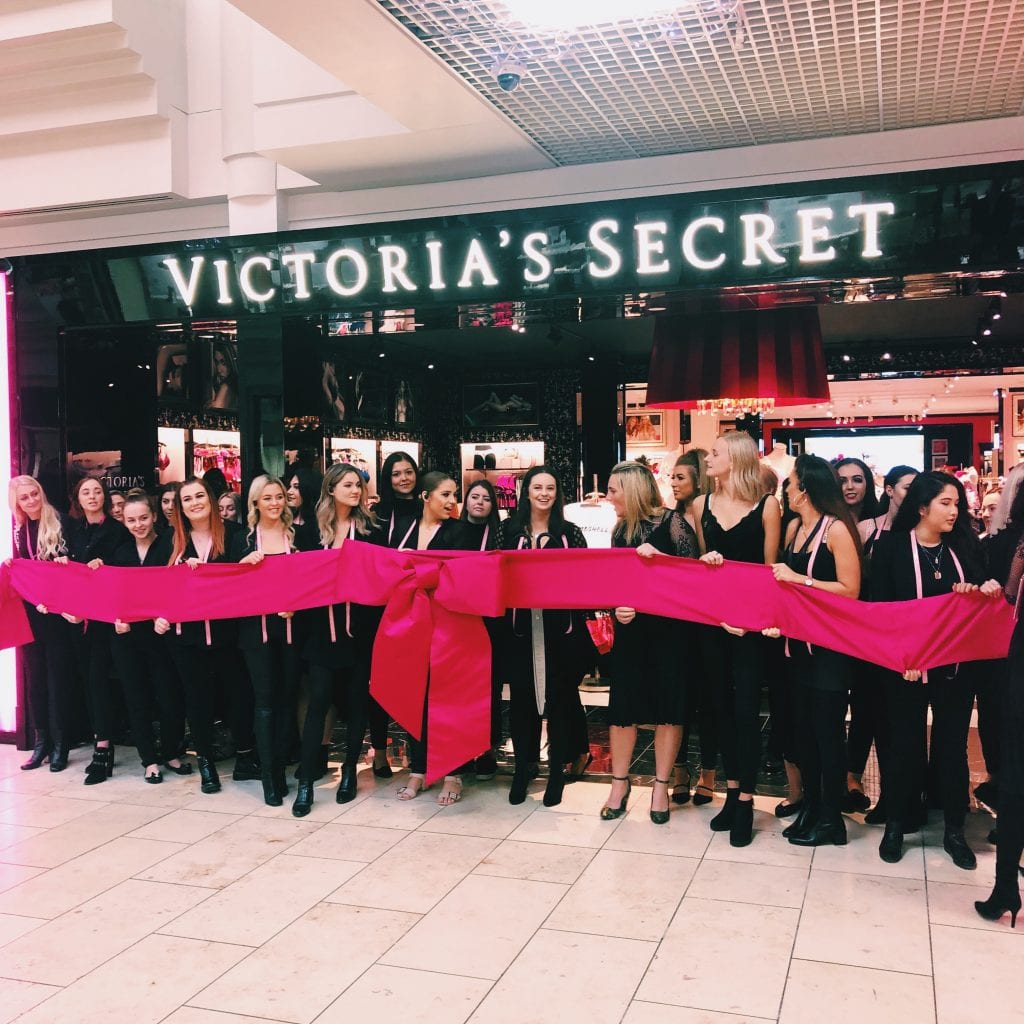 Shoppers get set for a glamorous Christmas as Victoria’s Secret opens in the Metrocentre I Love Newcastle
