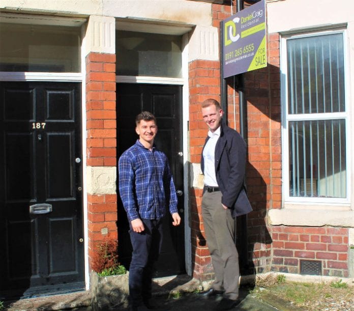 L-R Robbie and Daniel-2 How to buy a home with no money